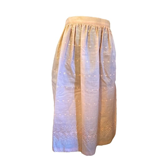 Vintage light pink/peach a-line embroidered skirt - Picture 1 of 10
